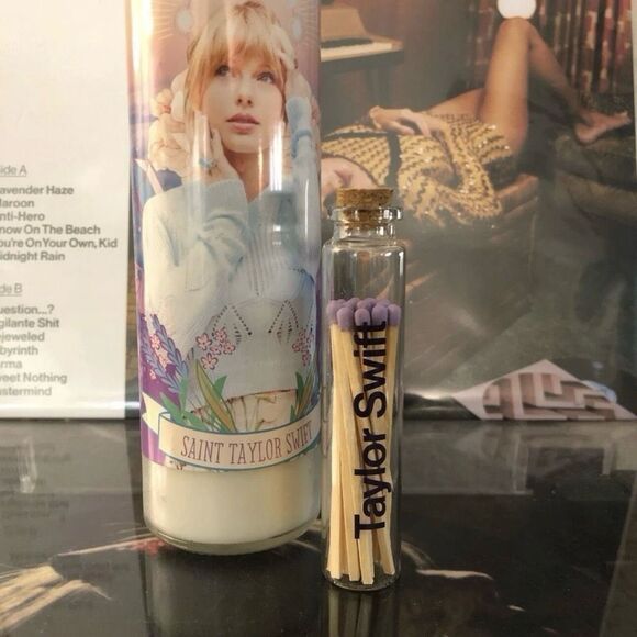 Taylor Swift Midnights Matches Rare Collector’s Item NWT - Picture 1 of 4